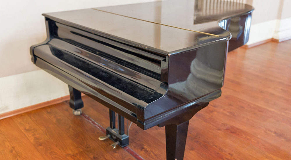 Professional Piano Moving Services Guide Wellesley MA